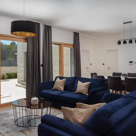 Villa Dm-3