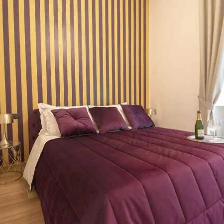Charme Apartment With Spa In Piazza Del Popolo-3