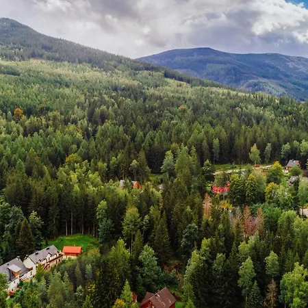 Willa Izbica Karpacz Parking, Jacuzzi, Sauna Gratis-2