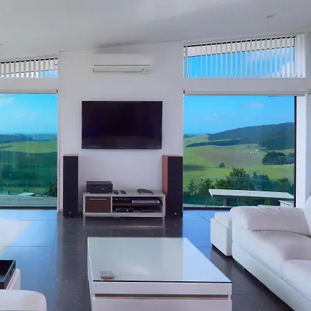 Parua Bay Home With Everything You'Ll Need-3