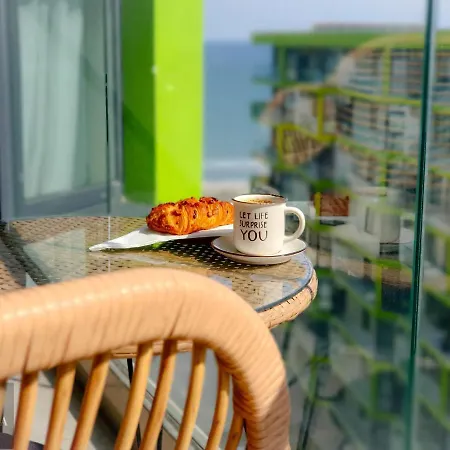 CORAL ApartHotel Pool&SPA Mamaia Nord-3