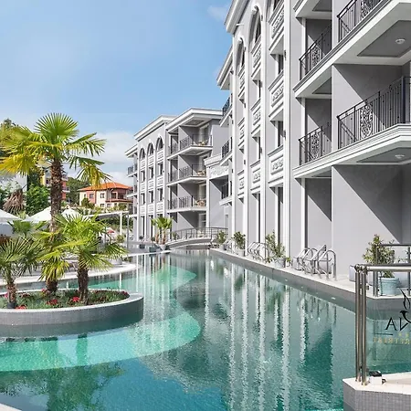 Siena Premium Retreat-3