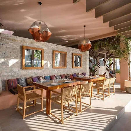 Miamar Luxury Hotel & Spa-3