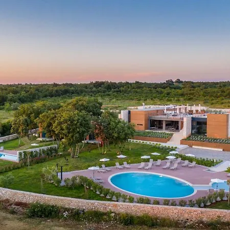 Villa Voliera, Papafigo Glamping-2