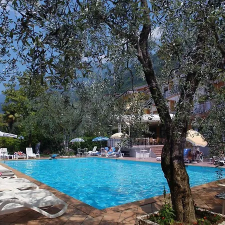 Hotel Alpi-2