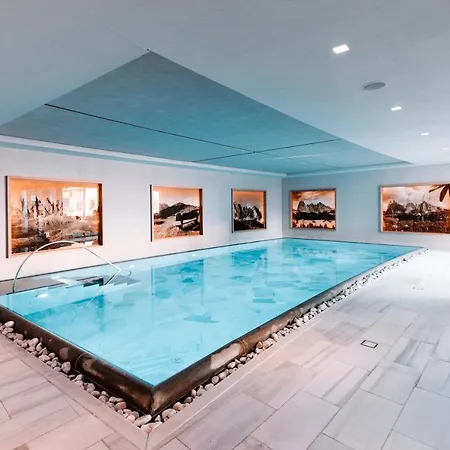Boutique Hotel Nives - Luxury & Design In The Dolomites-3