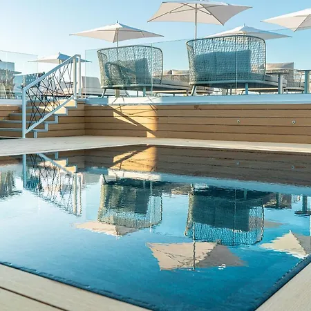 The One Caorle - Hotel & Apartments-2