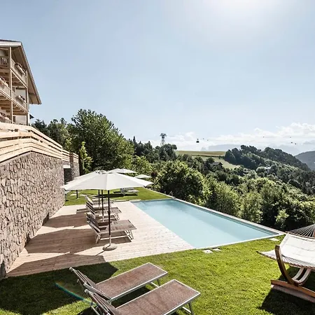 Pippos Mountain Lodge-3