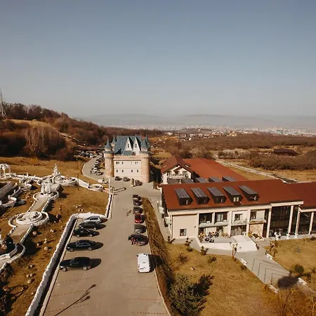 Wonderland Cluj Resort-2