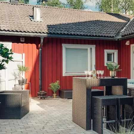 Folkarbo Vandrarhem-3