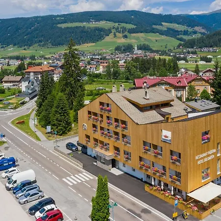 Hotel Dolomiten-2