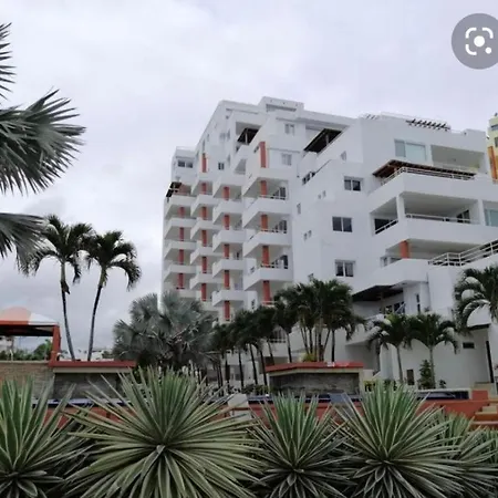 Departamento Frente Al Mar, Marina Grande -Tonsupa-2