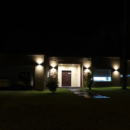 Excelente Casa Pinamar Norte Con Piscina 6 Personas-3