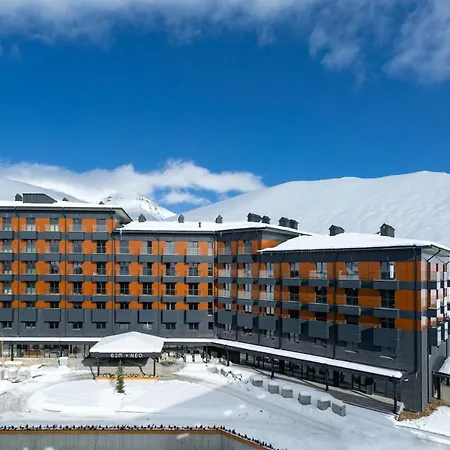 Amber Delux Atrium-Neo, New Gudauri-2