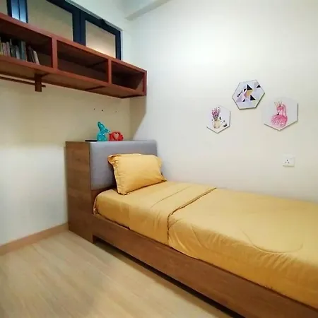 Amazing Seaview Studio With Wifi At Timurbay Kuantan Mu5Lim Only-2