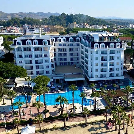 Fafa Premium Hotel&SPA-2