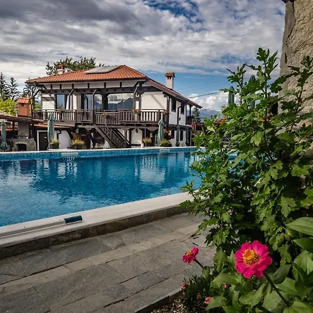 Seven Springs Hotel-2
