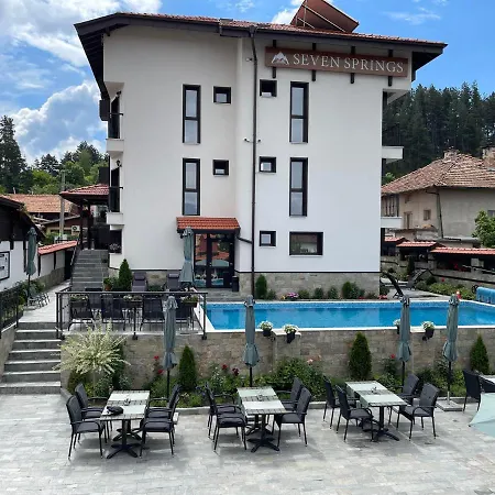 Seven Springs Hotel-3