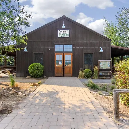 Camas Sanctuary-2