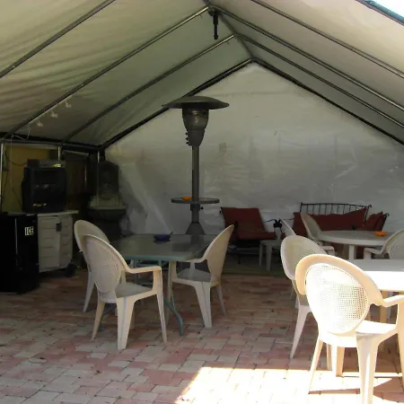 Inn Leather Guest House-Gay Male Only-3