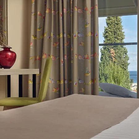 Koukounaria Hotel & Suites-3