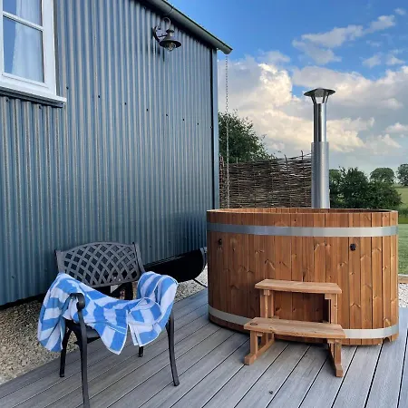 The Bibury - Westwell Downs Shepherd Huts-3