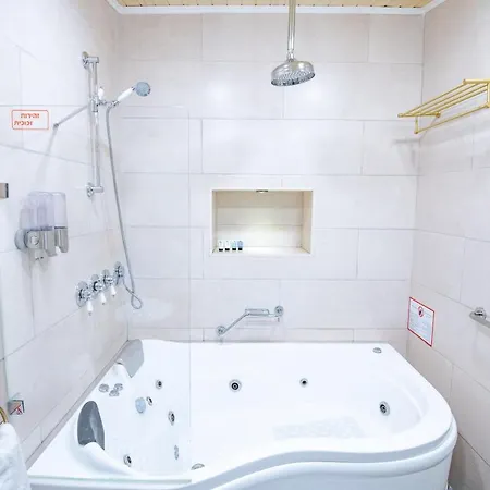 Svarzman Suite-2