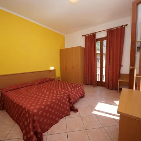 Hotel Alpi-3
