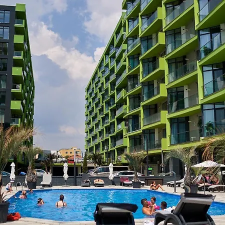 Sunrise Aparthotel Pool & Spa Mamaia Nord-2