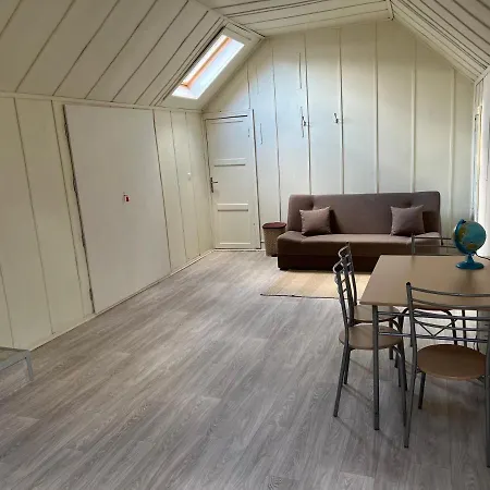 Guest House Elernes Muiza-3