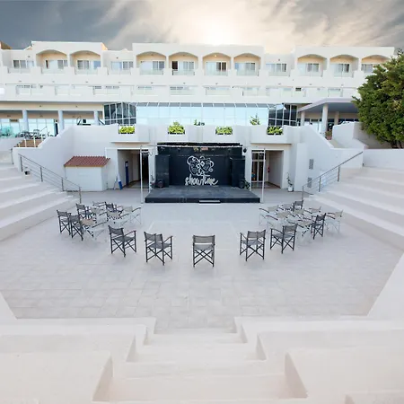 Sovereign Beach Hotel-3