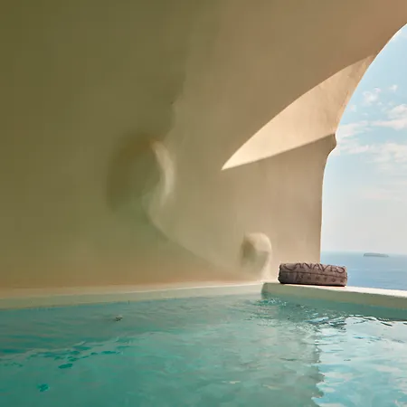 Canaves Oia Suites - Small Luxury Hotels Of The World-3