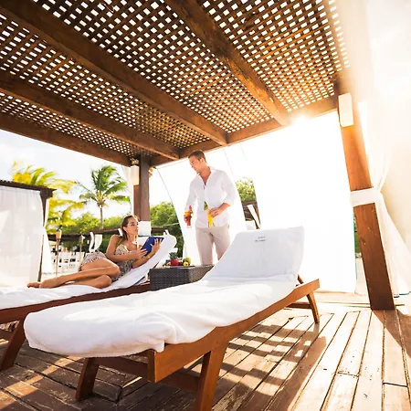 Bluebay Grand Esmeralda-3
