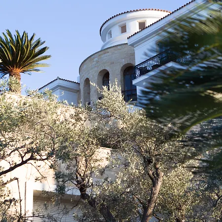 Anassa-2