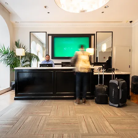 Hyatt Centric Chicago Magnificent Mile-2