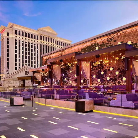 Caesars Palace Hotel & Casino-3