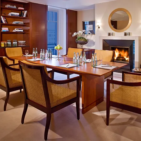 Hotel Adlon Kempinski Berlin-3