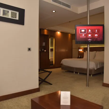 Crowne Plaza Istanbul Harbiye By Ihg-2