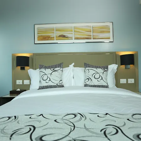 Belmont Hotel Manila Near Naia Terminal 3 Mnl-2