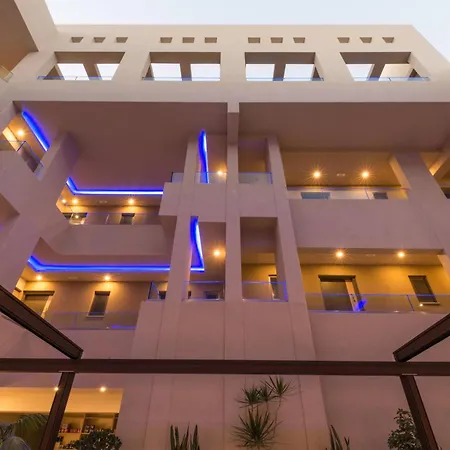Imperial Palace Adults Only-2