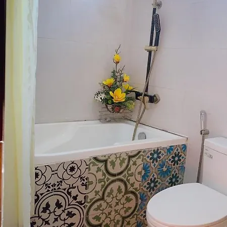 Pool Seaview - 4A - -Blue Sea- Balcony- Bathtub-2