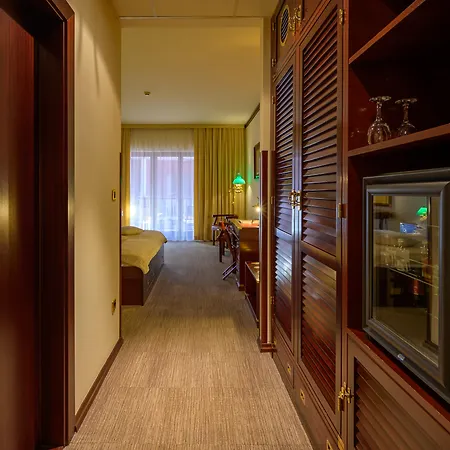 Boutique Hotel Nautica - Spa & Wellness, Free Parking, Pet Friendly-3