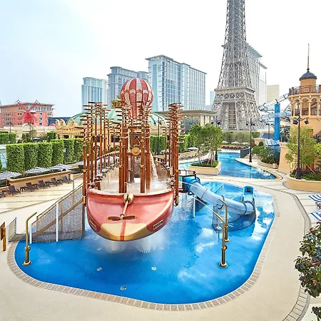 The Parisian Macao-2