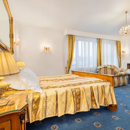 Aurelius Imparatul Romanilor Hotel & Spa-2