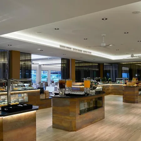 Melia Llana Beach Resort & Spa (Adults Only)-3