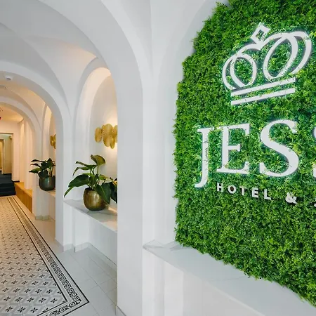 Jess Hotel & Spa Warsaw Old Town-3