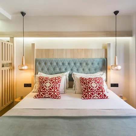 C Suites-3