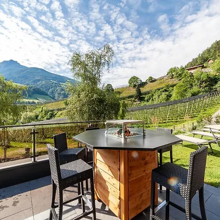 Hotel Pension Sonnegg-3