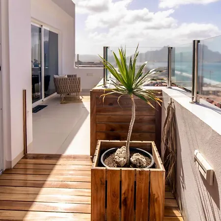 Penthouse With Jacuzzi And Sea View, Morabeza Deluxe-3