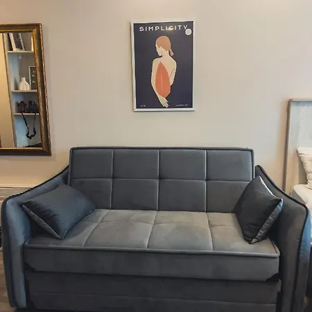 Milmari Premier - Daisy Apartments-2